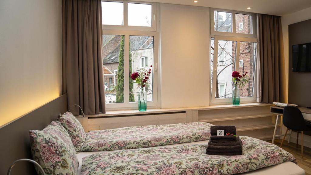 Inn Den Acht Venlo Eksteriør bilde